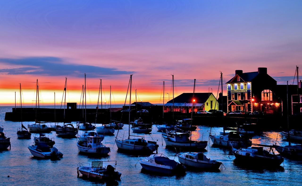 Harbourmaster Hotel Aberaeron Zewnętrze zdjęcie