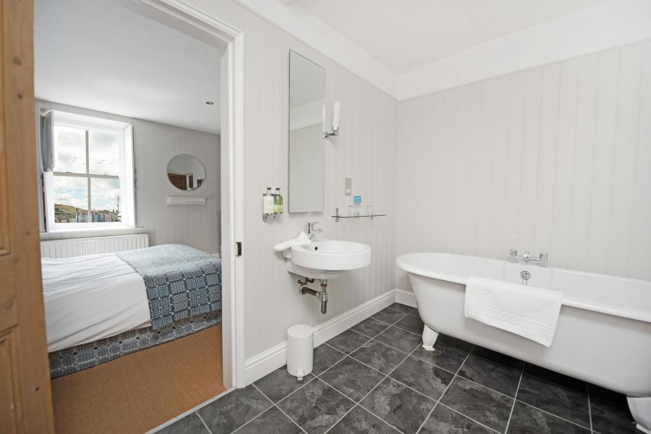Harbourmaster Hotel Aberaeron Zewnętrze zdjęcie